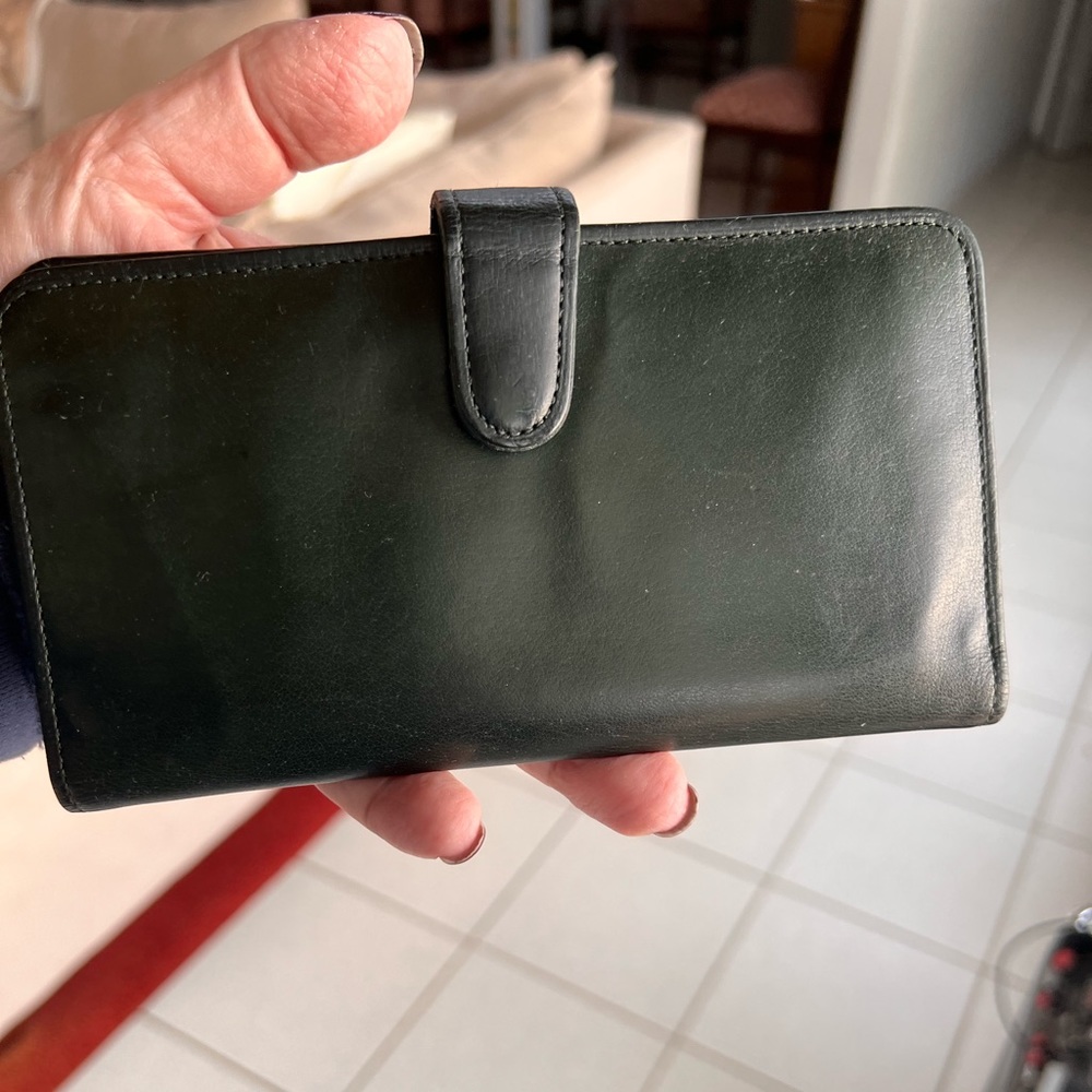 Rare Vintage Coach Slim Wallet in Forest Green!!